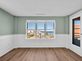 20 Rockland House Rd 203, Hull MA 02045