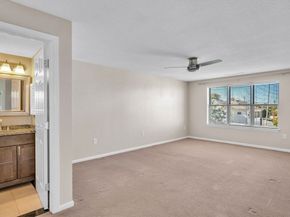 20 Rockland House Rd 203, Hull MA 02045