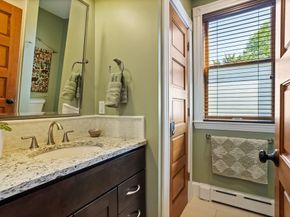 18 Hill St, Lexington MA 02421