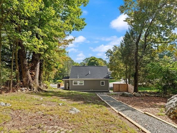 531 Walpole St, Norwood MA 02062