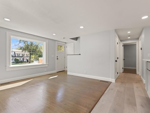 531 Walpole St, Norwood MA 02062