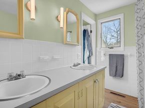 84 Powers Rd, Westford MA 01886