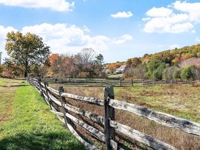84 Powers Rd, Westford MA 01886