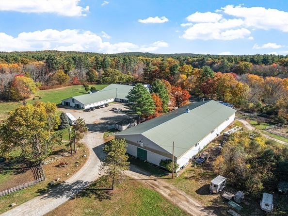84 Powers Rd, Westford MA 01886