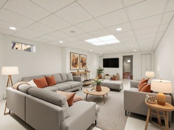 74 Eisenhower Dr., Sharon MA 02067