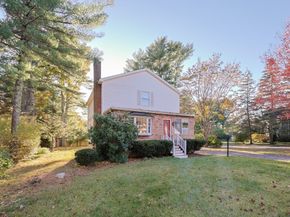 587 Common St, Walpole MA 02081