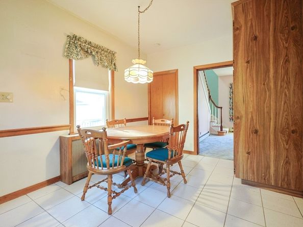 587 Common St, Walpole MA 02081