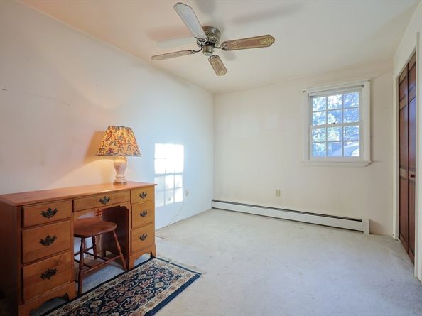 587 Common St, Walpole MA 02081