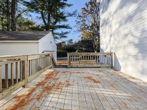 587 Common St, Walpole MA 02081