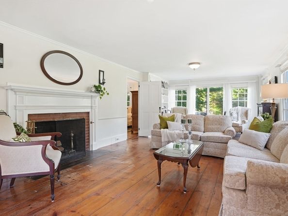178 Main St, Plympton MA 02367