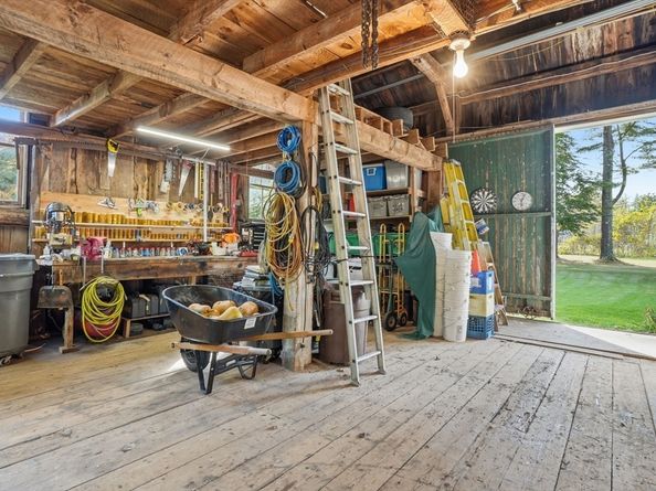178 Main St, Plympton MA 02367
