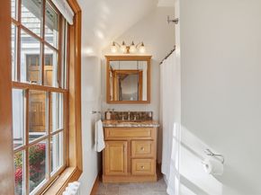 178 Main St, Plympton MA 02367