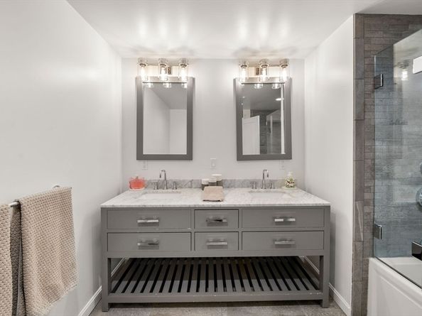 23 Tophet Rd, Lynnfield MA 01940