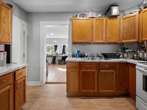174-176 Mill St, Winchendon MA 01475