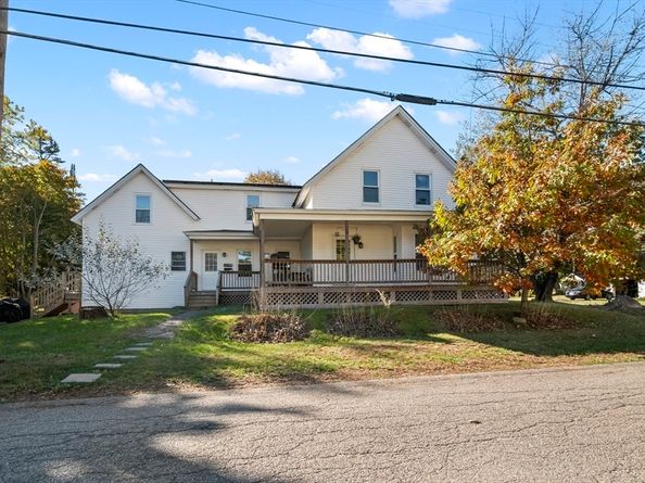 174-176 Mill St, Winchendon MA 01475