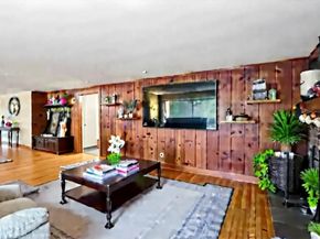 425 Pleasant St, Marlborough MA 01752