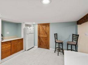 425 Pleasant St, Marlborough MA 01752