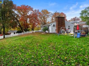 425 Pleasant St, Marlborough MA 01752