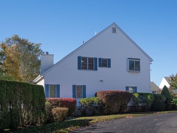 605 Middle 38, Braintree MA 02184
