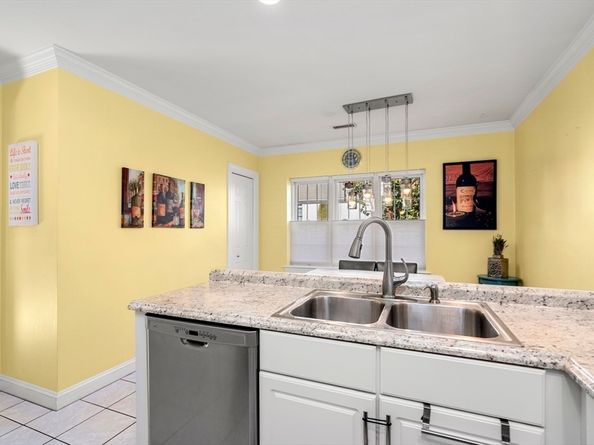 605 Middle 38, Braintree MA 02184