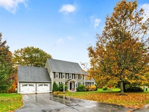 7 Pheasant Lane, Groveland MA 01834