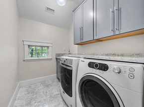 13 Cavanaugh Rd, Wellesley MA 02481