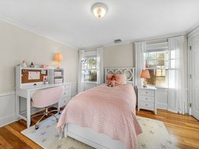 13 Cavanaugh Rd, Wellesley MA 02481