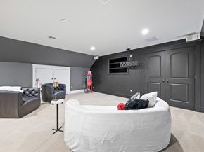 6 Brickyard Rd, Leicester MA 01524