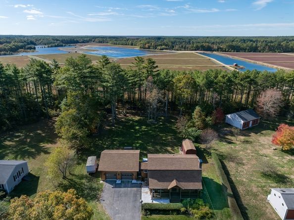 141 Rocky Meadow St, Middleboro MA 02346