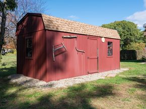 141 Rocky Meadow St, Middleboro MA 02346