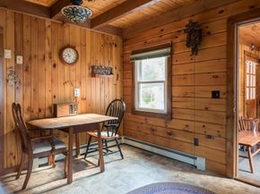 141 Rocky Meadow St, Middleboro MA 02346