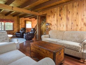 141 Rocky Meadow St, Middleboro MA 02346