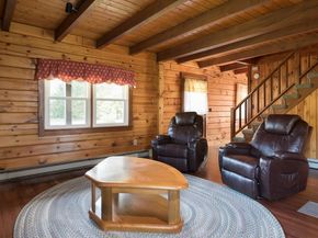 141 Rocky Meadow St, Middleboro MA 02346