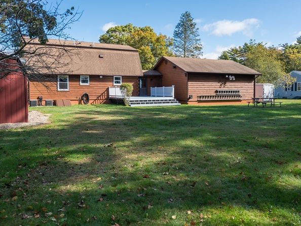 141 Rocky Meadow St, Middleboro MA 02346