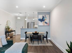 69 Foundry St 310, Wakefield MA 01880