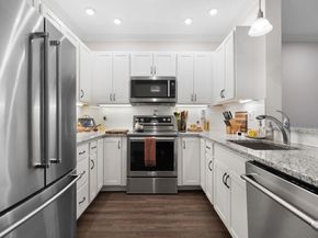 69 Foundry St 310, Wakefield MA 01880