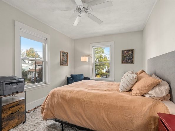 137 Thacher St 137, Milton MA 02186