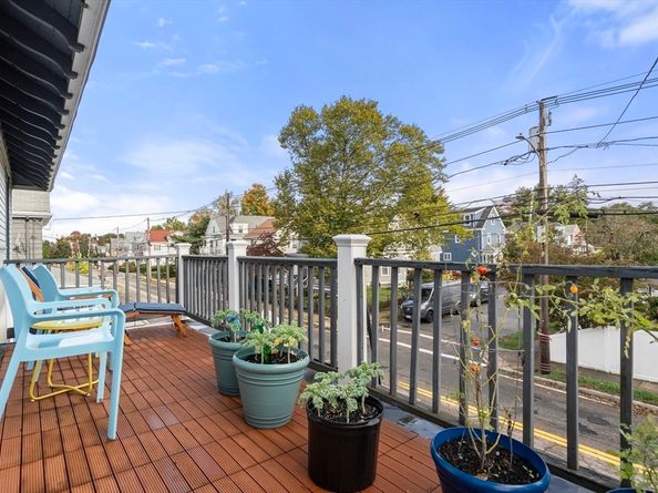 137 Thacher St 137, Milton MA 02186