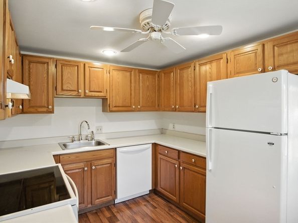 8 Devlin Circle 8, Blackstone MA 01504