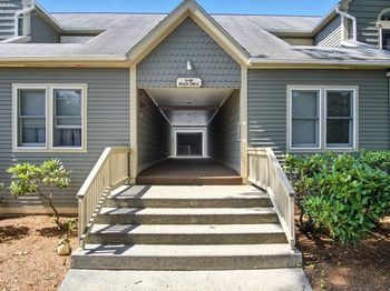 8 Devlin Circle