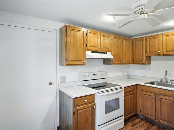 8 Devlin Circle 8, Blackstone MA 01504