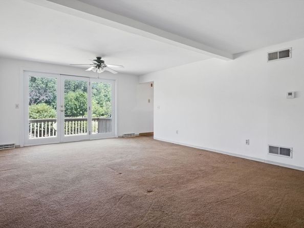 8 Devlin Circle 8, Blackstone MA 01504