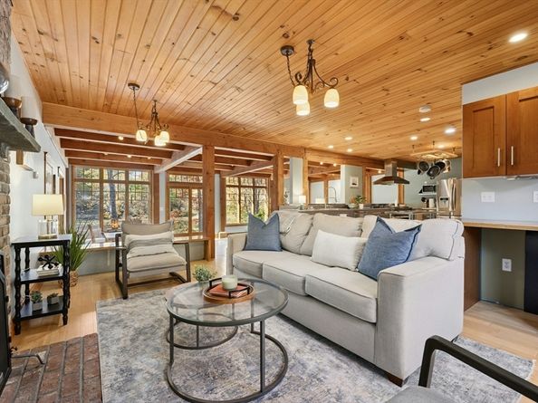 67 Powder Mill, Sudbury MA 01776