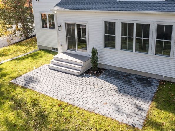 3 Ferndale St, Natick MA 01760