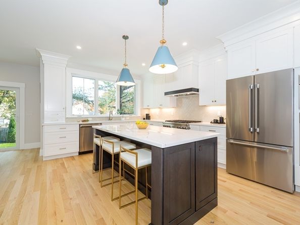 3 Ferndale St, Natick MA 01760