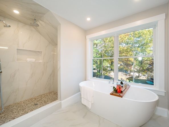 3 Ferndale St, Natick MA 01760