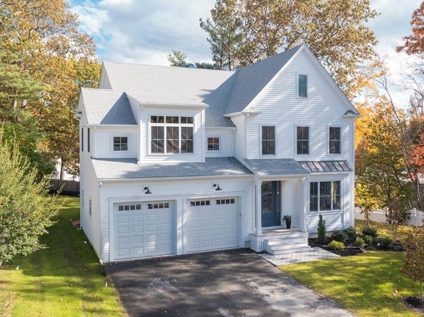 3 Ferndale St, Natick MA 01760