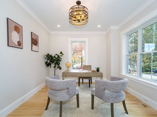 3 Ferndale St, Natick MA 01760