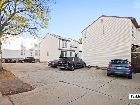 580 Bennington St 580, Boston MA 02128