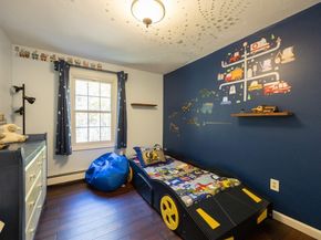 27 Fowler St, Upton MA 01568